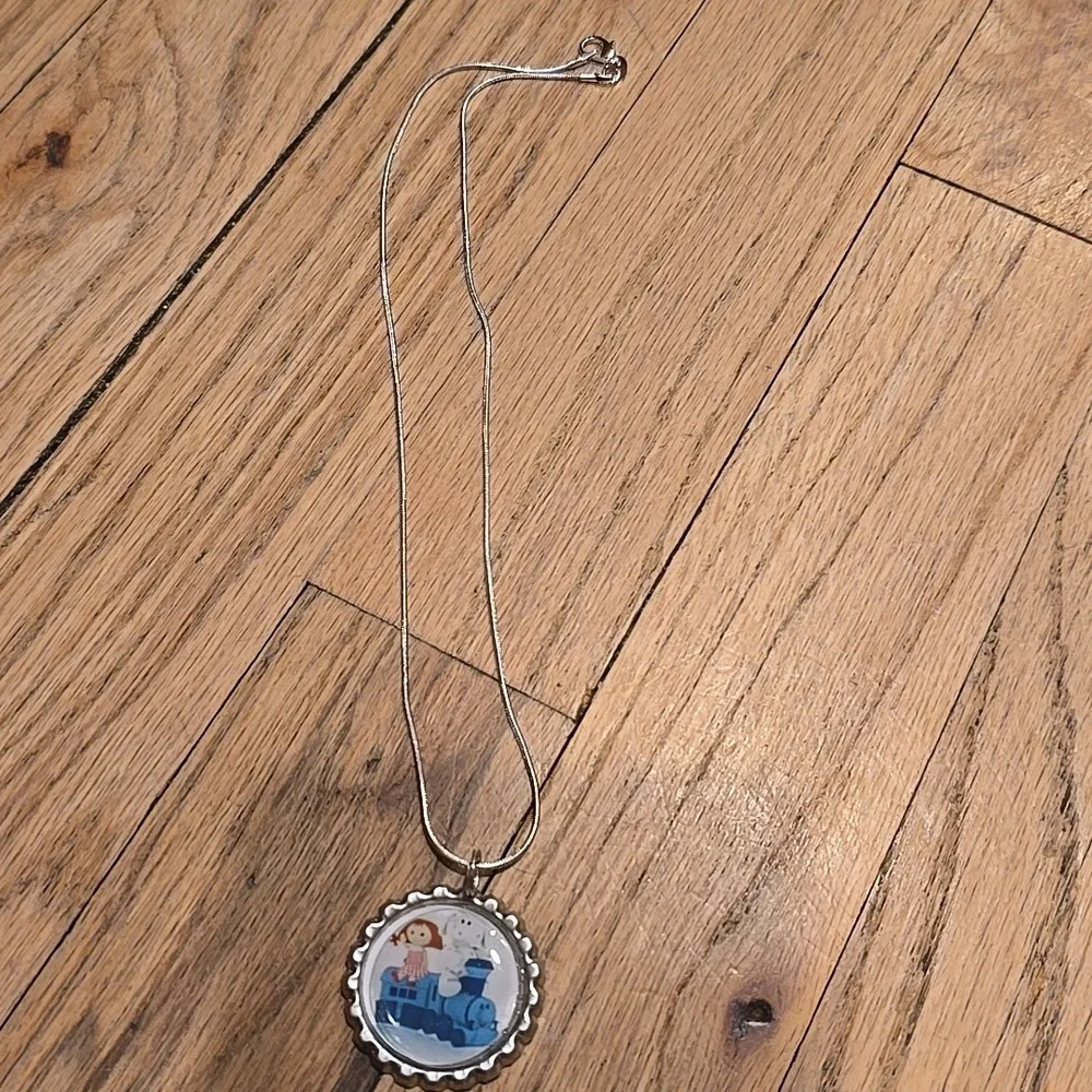❤️10/$13 New The Misfits Necklace